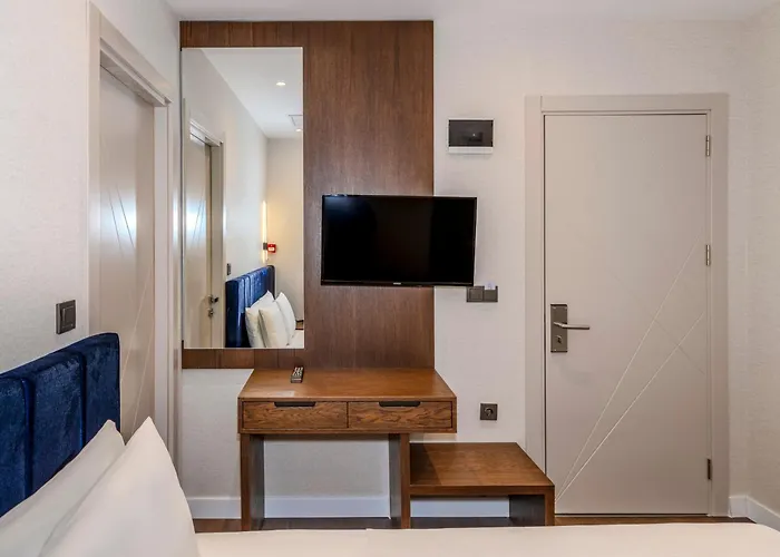 Old Topkapi Porta Romanos Ottoman Heritage Hotel